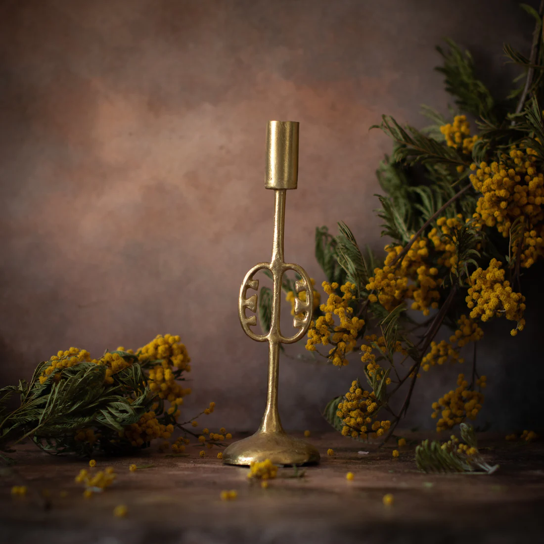 Ese ne Tekrema Candle Stick