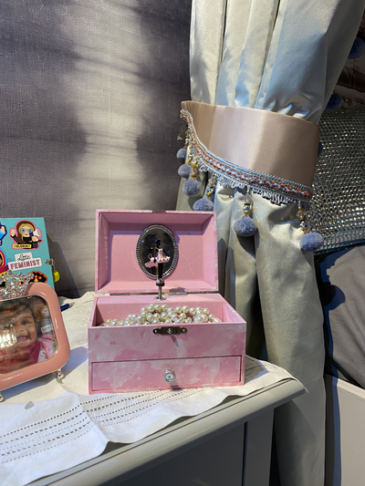 Musical Ballerina Box