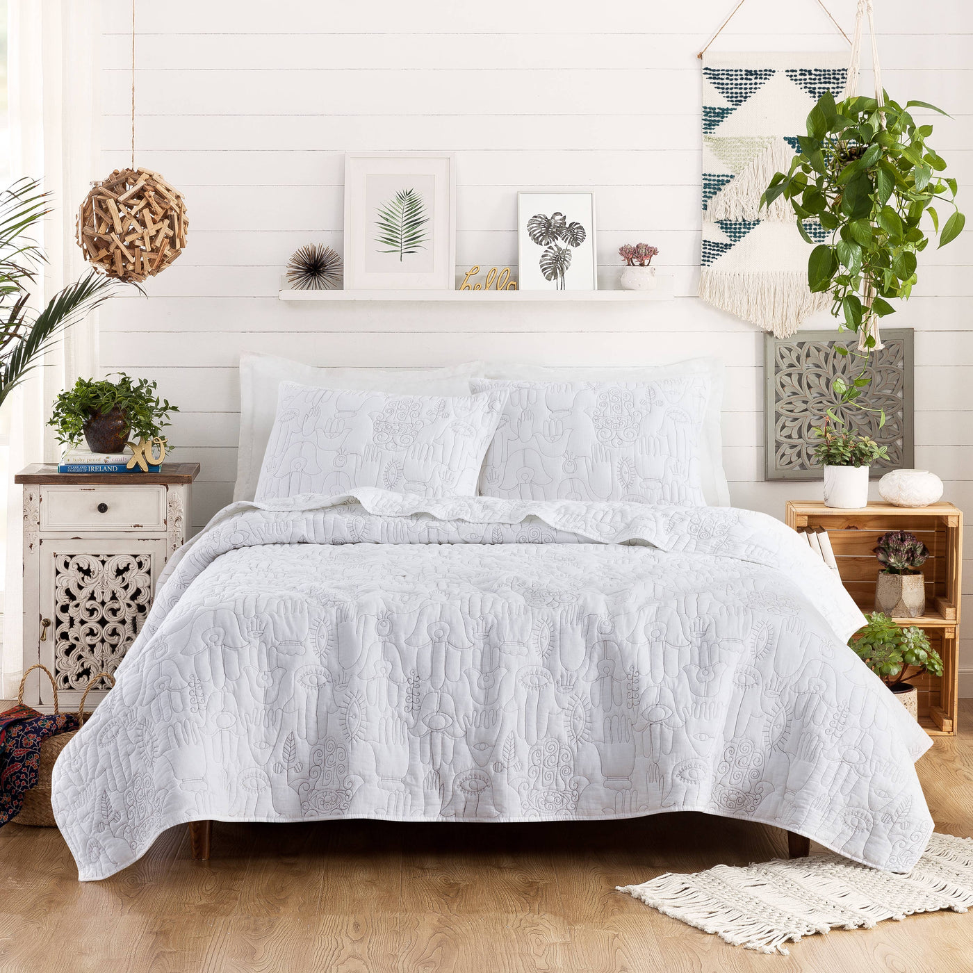 Hamsa 3-Piece Quilt Set